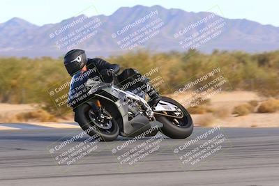 media/Jan-14-2022-Apex Assassins (Fri) [[4609ad47be]]/Trackday 1/Session 5/Turn 9 Side/